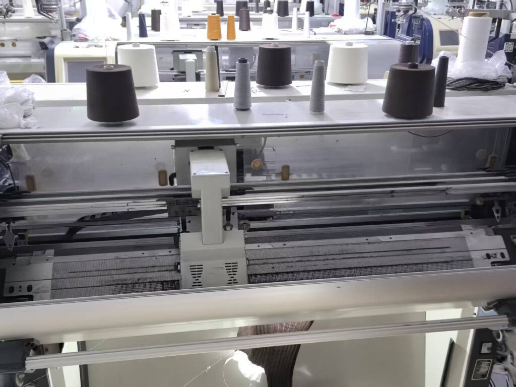 Full range sweater gauge options from 3GG heavy knit to 16GG fine knitwear manufacturing in Dalang China